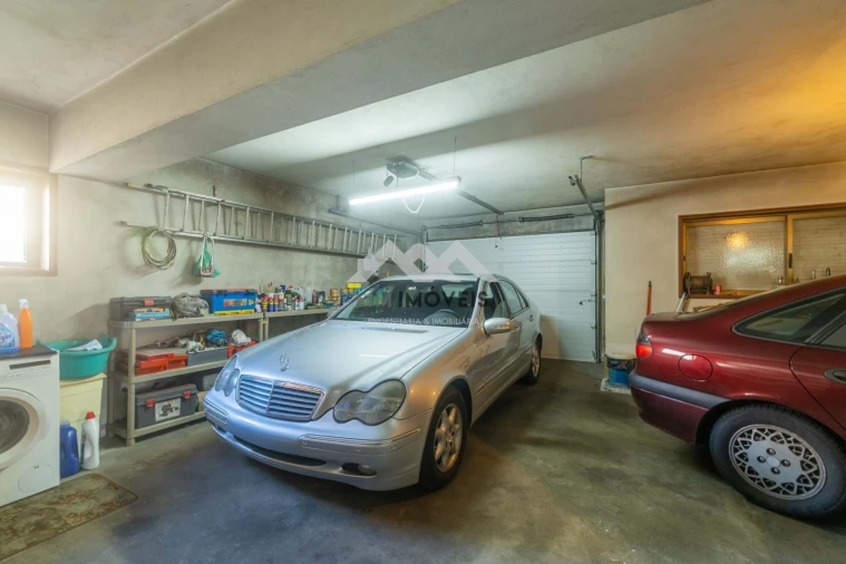 Moradia T5 para Venda em Santa Marinha e São Pedro da Afurada Foto 15