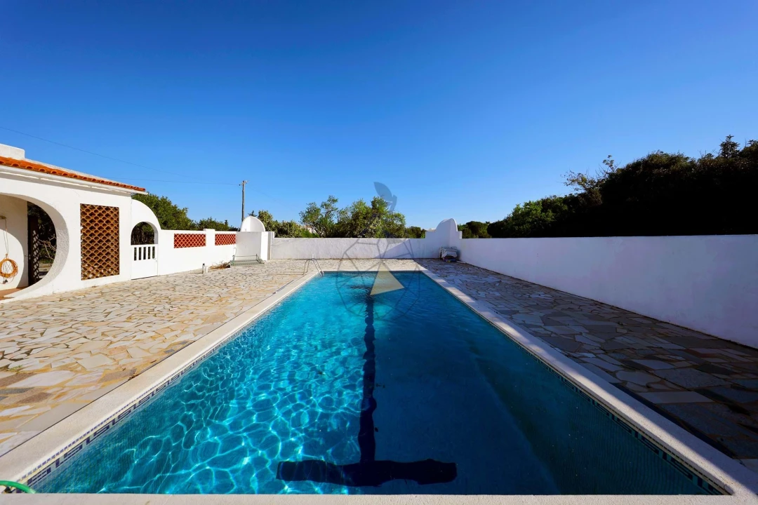 Quinta T3 para Venda em Armação de Pera Foto 27