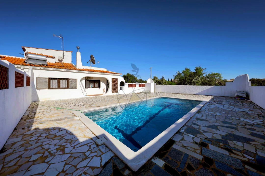 Quinta T3 para Venda em Armação de Pera Foto 26