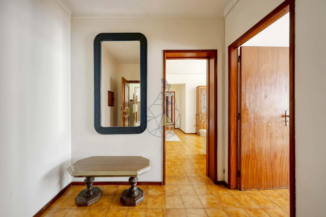 Apartamento T2 para Venda em Portimão Foto 13