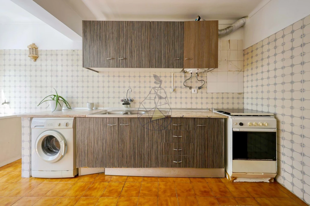 Apartamento T2 para Venda em Portimão Foto 7