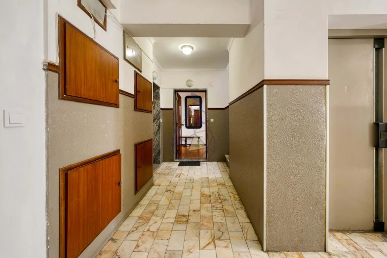 Apartamento T2 para Venda em Portimão Foto 36