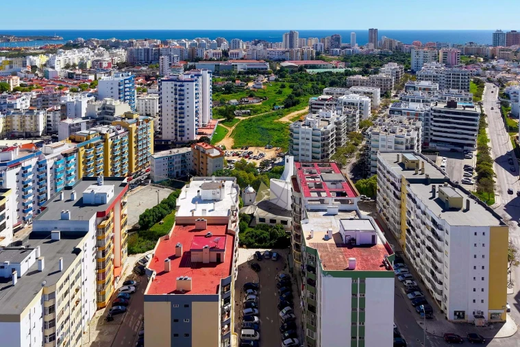 Apartamento T2 para Venda em Portimão Foto 42