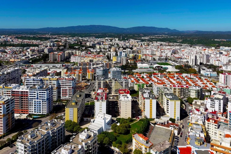 Apartamento T2 para Venda em Portimão Foto 44