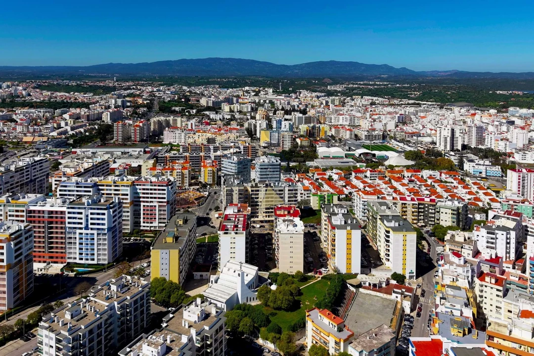 Apartamento T2 para Venda em Portimão Foto 44