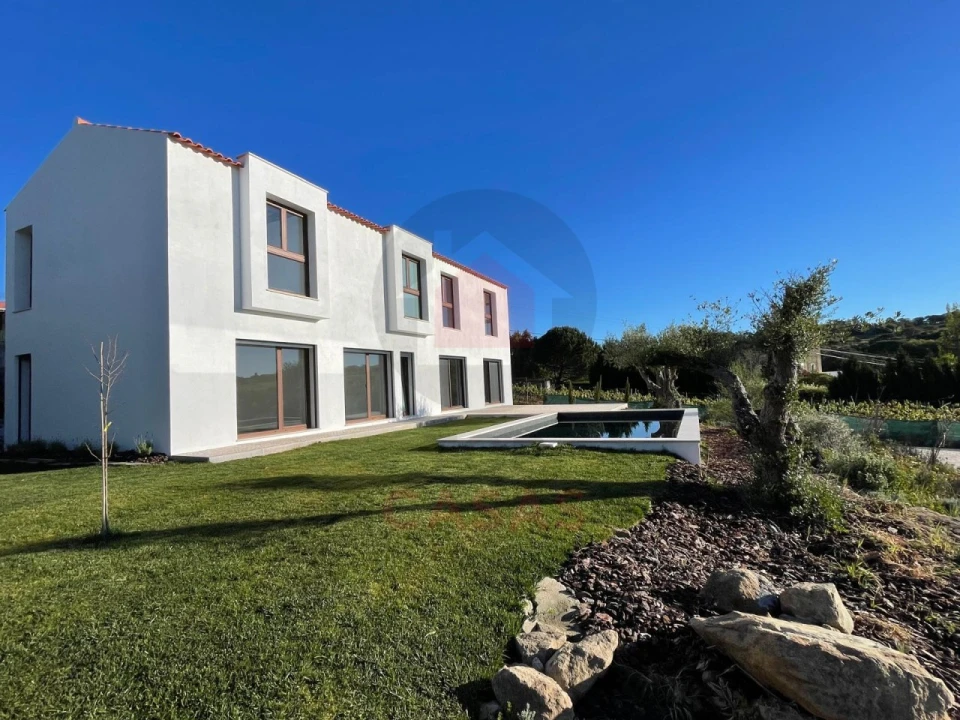 Moradia T5 para Venda em Carvalhal Foto 3