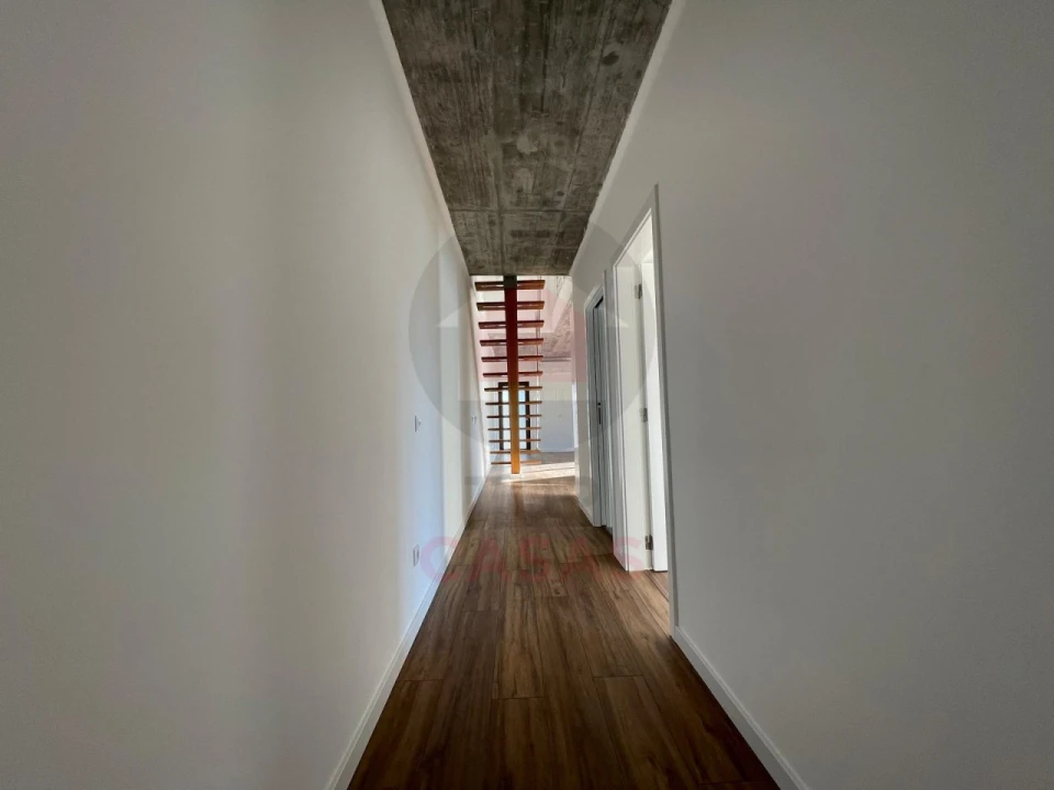 Moradia T5 para Venda em Carvalhal Foto 30