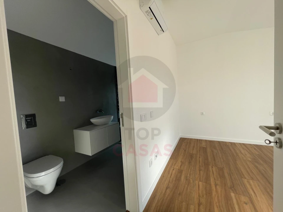 Moradia T5 para Venda em Carvalhal Foto 34