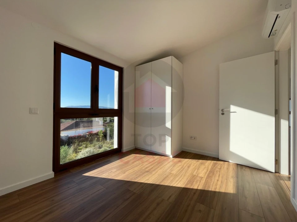 Moradia T5 para Venda em Carvalhal Foto 45