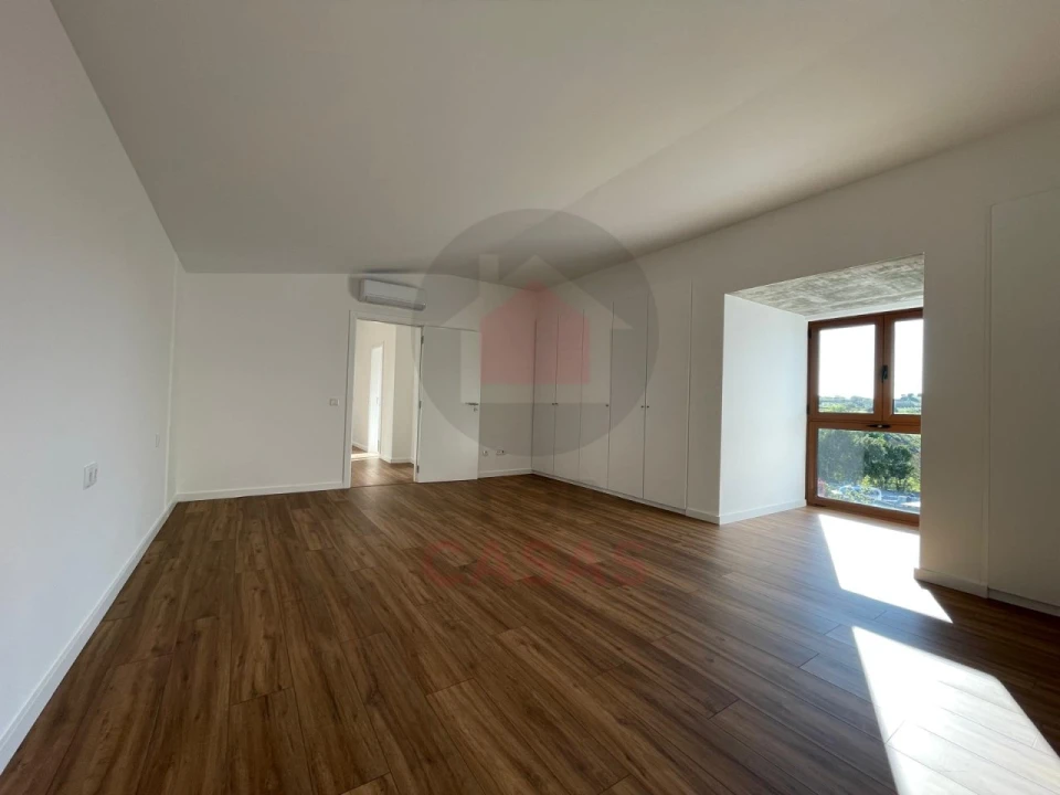 Moradia T5 para Venda em Carvalhal Foto 54