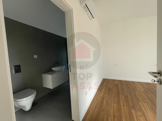 Moradia T5 para Venda em Carvalhal Foto 34