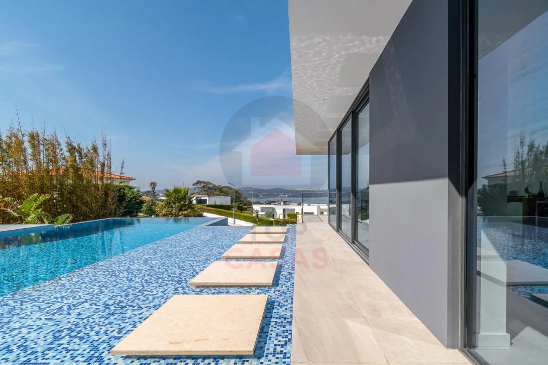 Moradia T5 para Venda em Nadadouro Foto 27