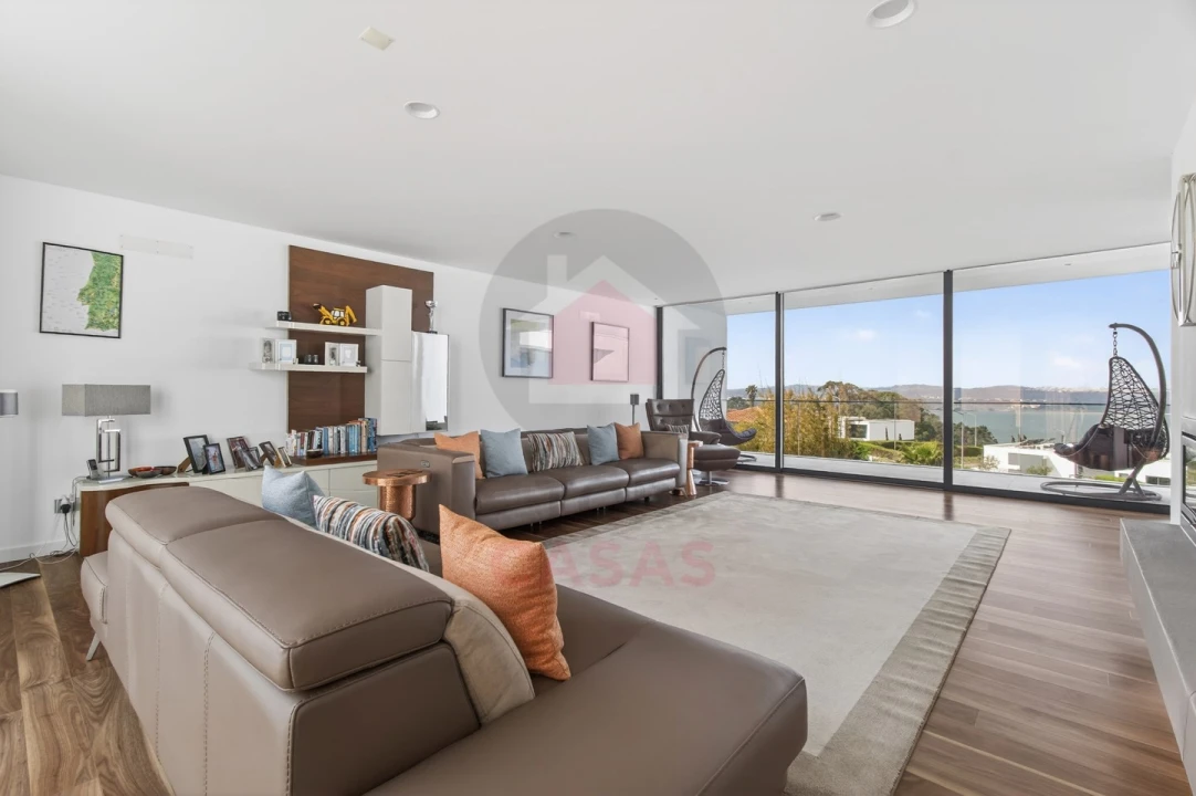 Moradia T5 para Venda em Nadadouro Foto 51