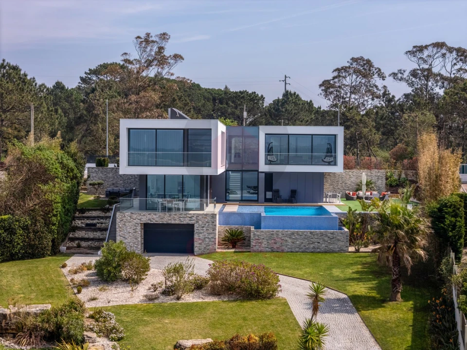 Moradia T5 para Venda em Nadadouro Foto 3