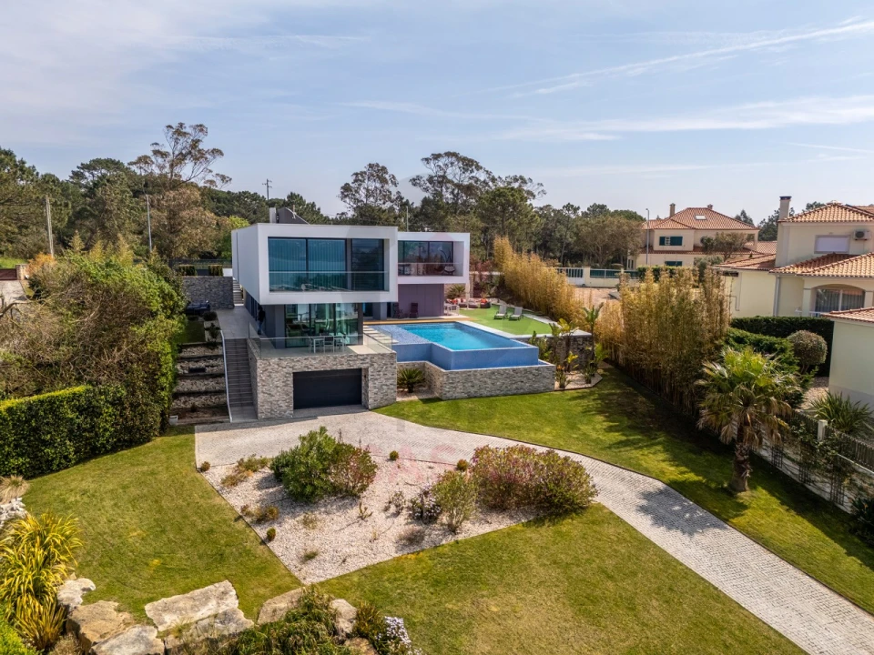 Moradia T5 para Venda em Nadadouro Foto 2