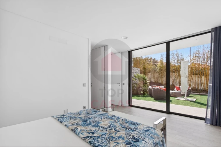 Moradia T5 para Venda em Nadadouro Foto 10