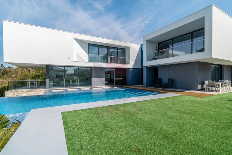 Moradia T5 para Venda em Nadadouro Foto 36