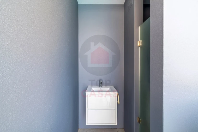 Moradia T5 para Venda em Nadadouro Foto 37