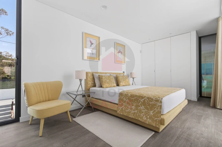 Moradia T5 para Venda em Nadadouro Foto 58