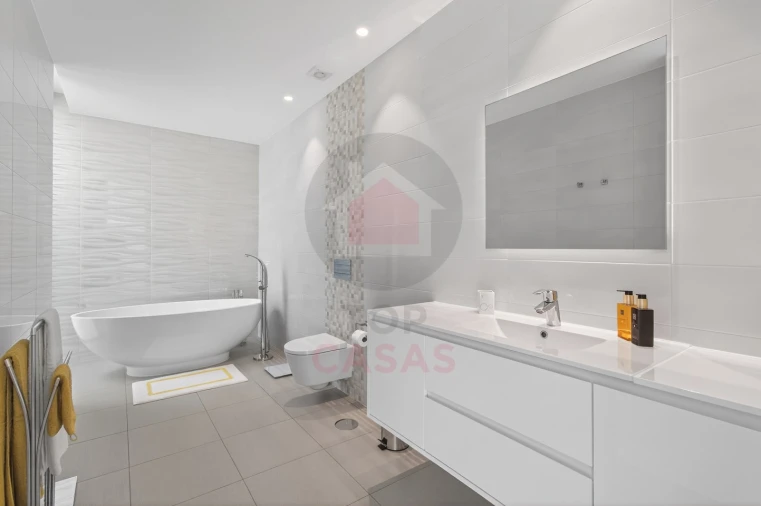 Moradia T5 para Venda em Nadadouro Foto 60