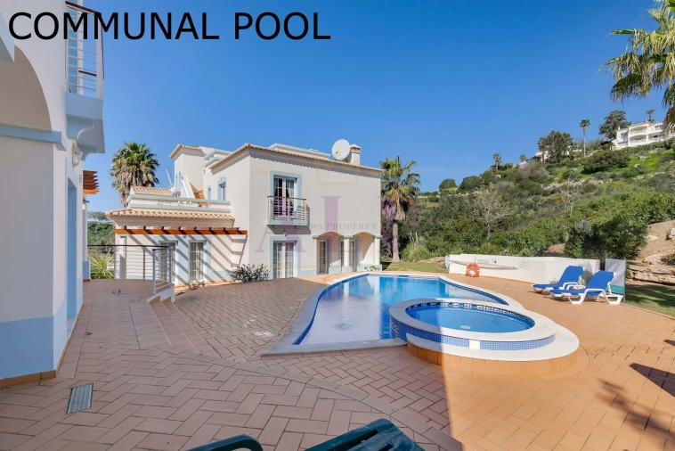 Moradia T3 para Venda em Budens Foto 13