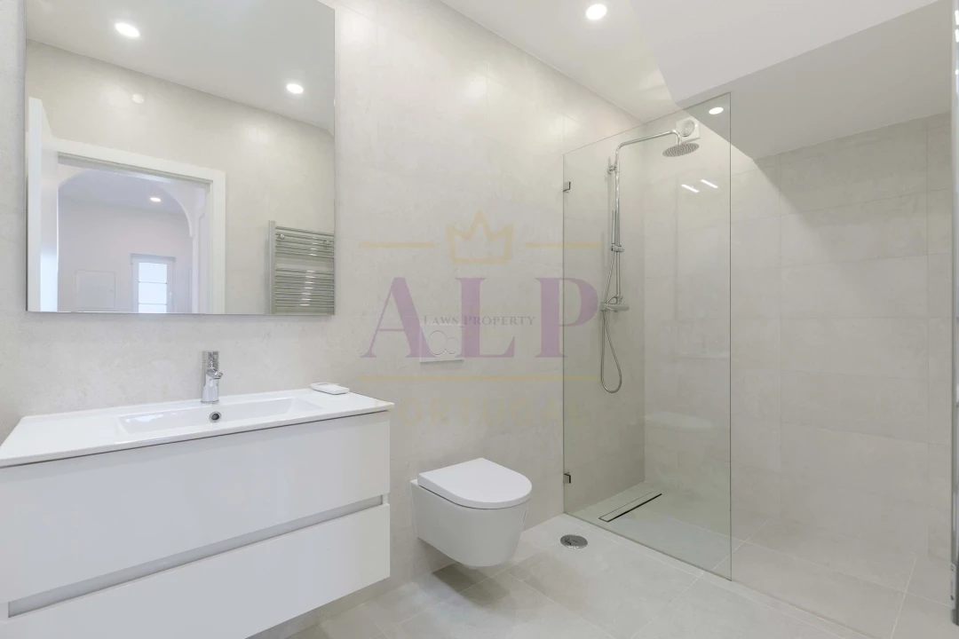 Moradia T3 para Venda em Budens Foto 10