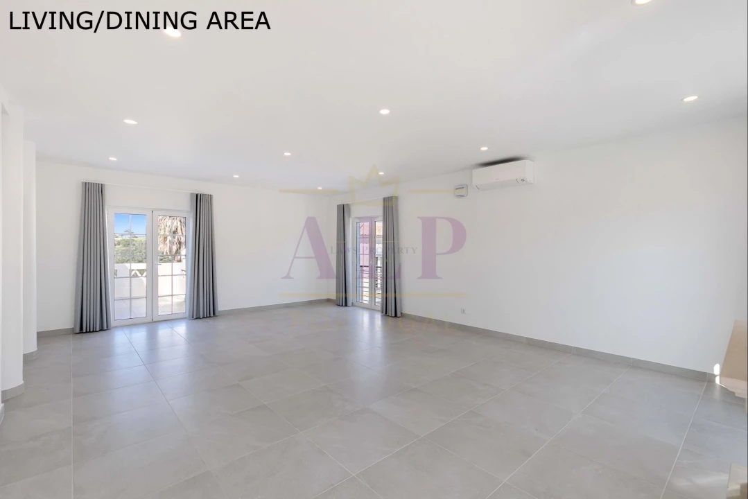 Moradia T3 para Venda em Budens Foto 20