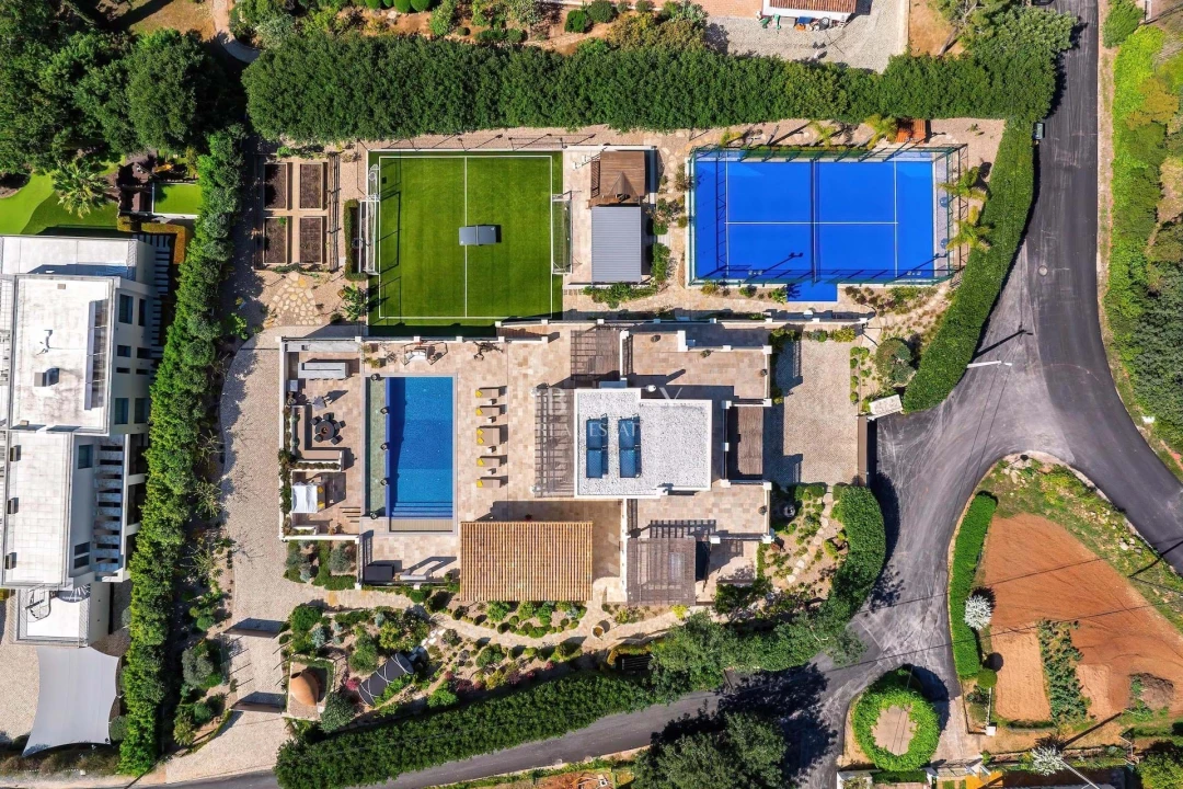 Moradia T4 para Venda em Almancil Foto 41