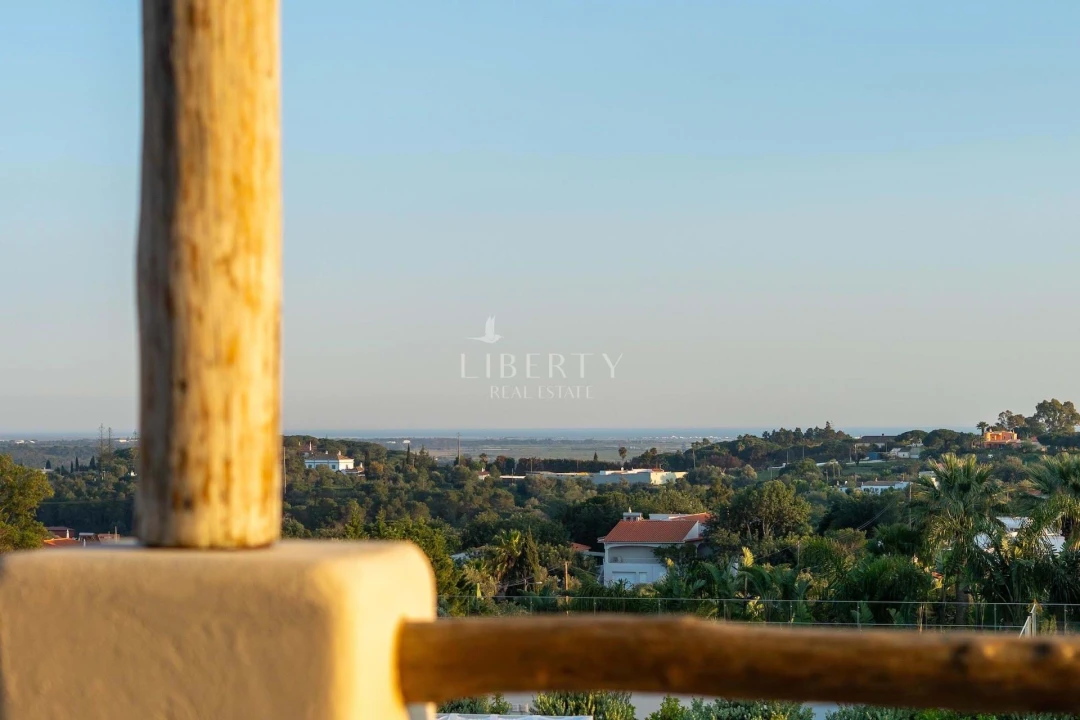 Moradia T4 para Venda em Almancil Foto 25