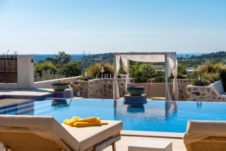 Moradia T4 para Venda em Almancil Foto 3