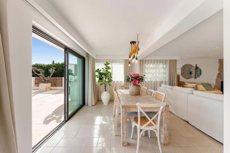 Moradia T4 para Venda em Almancil Foto 9