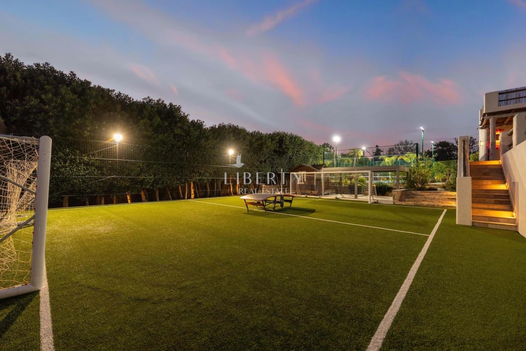 Moradia T4 para Venda em Almancil Foto 31