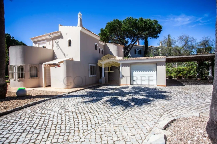 Moradia T4 para Venda em Almancil Foto 30