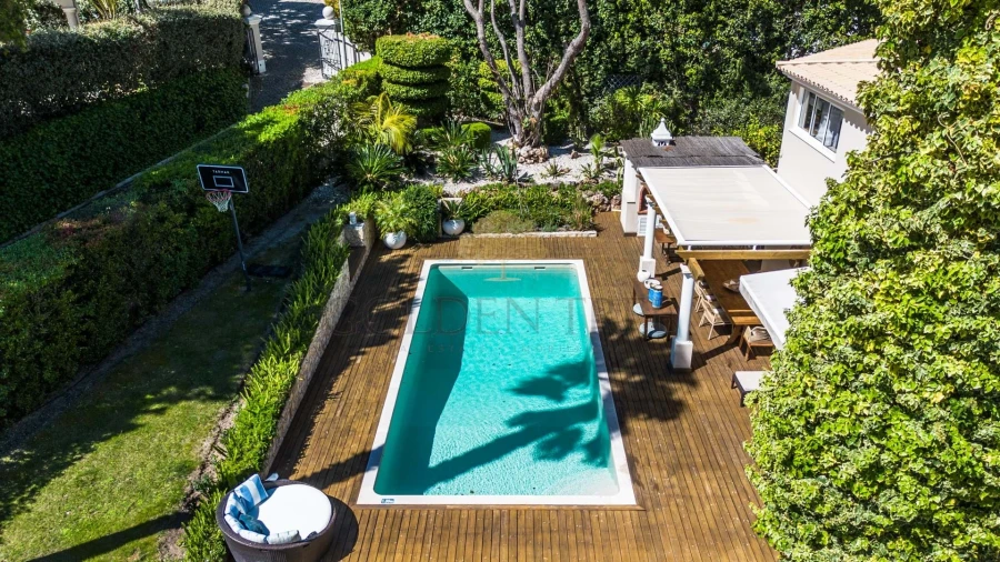 Moradia T4 para Venda em Almancil Foto 2