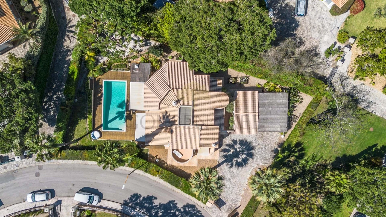 Moradia T4 para Venda em Almancil Foto 37