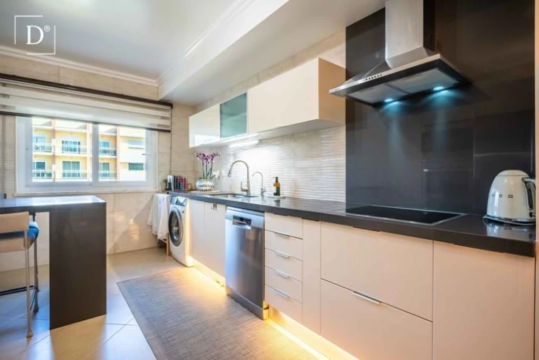 Apartamento T3 para Venda em Portimão Foto 24