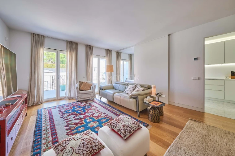 Apartamento T3 para Arrendamento em Ajuda Foto 5