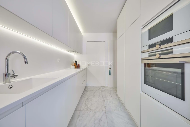 Apartamento T3 para Arrendamento em Ajuda Foto 9