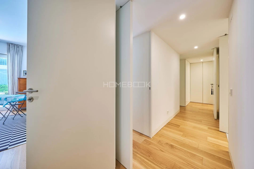 Apartamento T3 para Arrendamento em Ajuda Foto 17