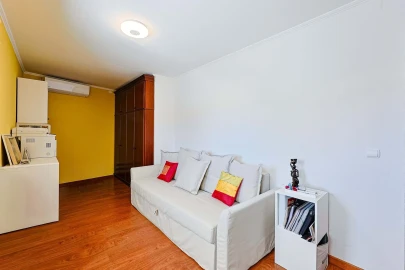 Moradia T5 para Venda em Azeitão (São Lourenço e São Simão)