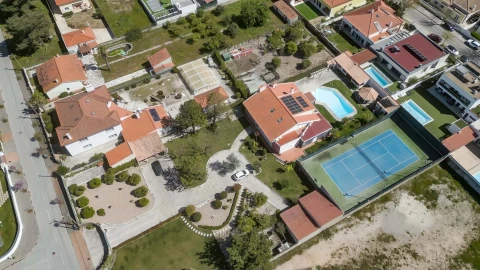 Moradia T5 para Venda em Azeitão (São Lourenço e São Simão)