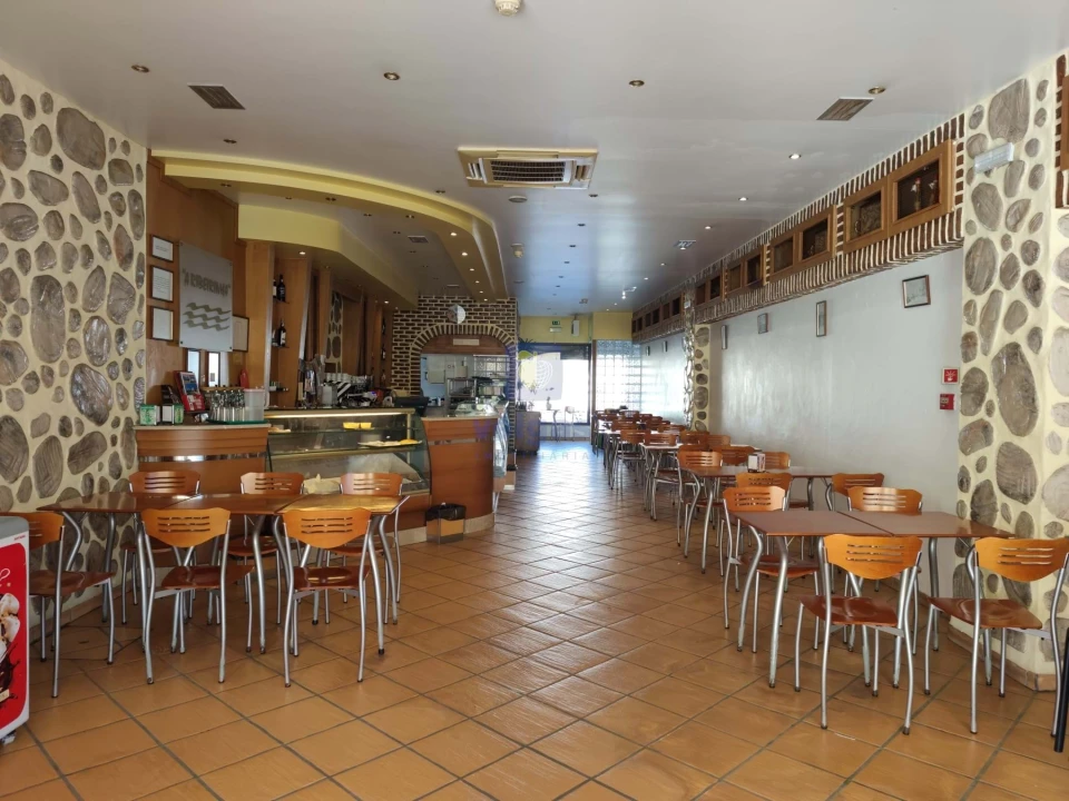 Negócio para Venda em Moita Foto 1