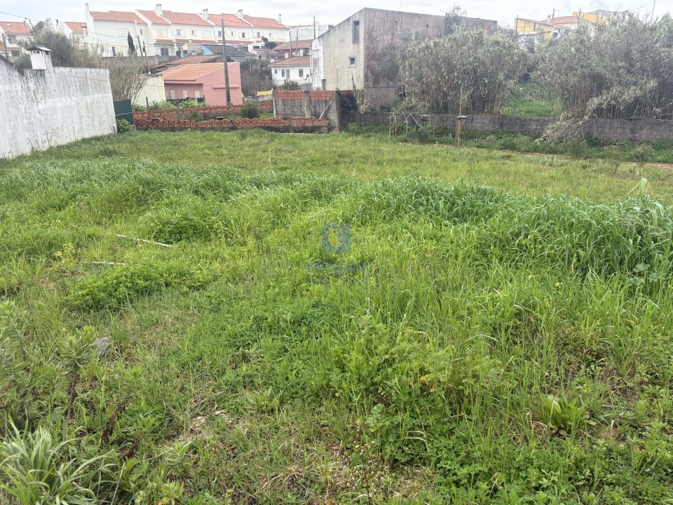 Terreno para Venda em Rio de Mouro Foto 3