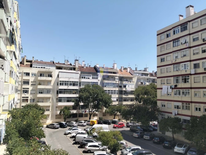 Apartamento T3 para Venda em Benfica Foto 21
