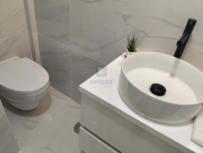 Apartamento T3 para Venda em Benfica Foto 27