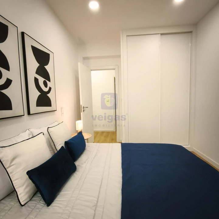 Apartamento T3 para Venda em Benfica Foto 1