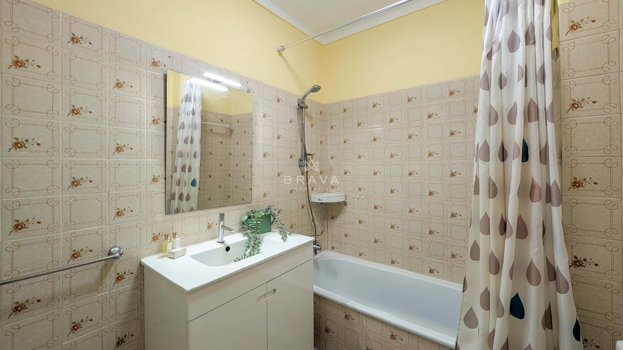 Apartamento T1 para Venda em Albufeira e Olhos de Água Foto 19