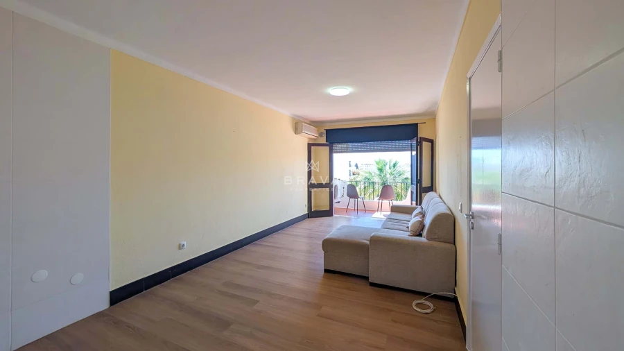 Apartamento T1 para Venda em Albufeira e Olhos de Água Foto 3