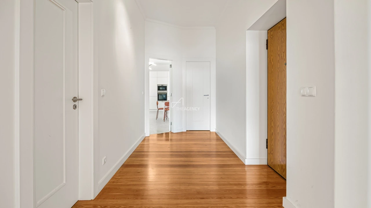 Apartamento T3 para Venda em Santa Maria Maior Foto 5