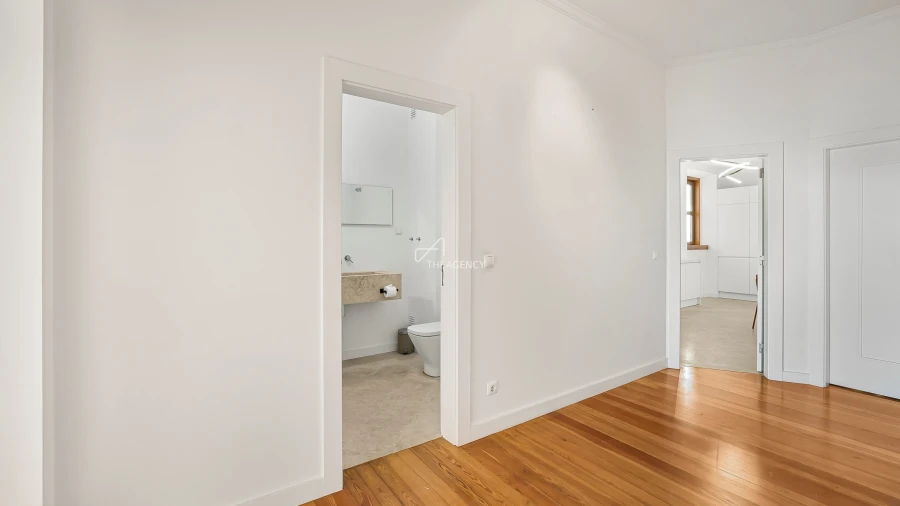 Apartamento T3 para Venda em Santa Maria Maior Foto 15